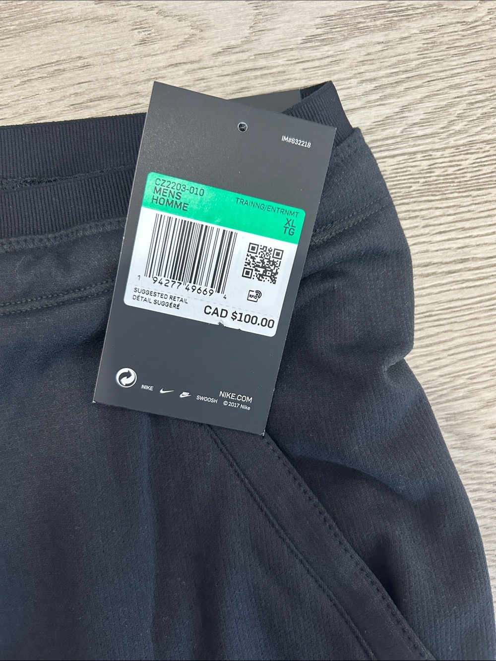 Nike Black Men’s Jogger Sweatpants - Picture 4 of 5